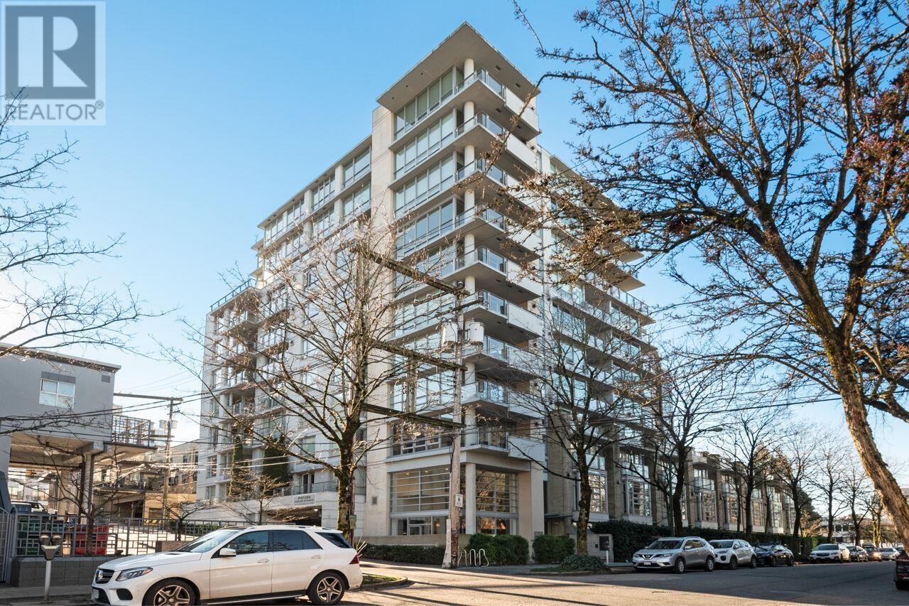 701 1530 W 8th Avenue, Vancouver, British Columbia  V6J 5M6 - Photo 1 - R2961437