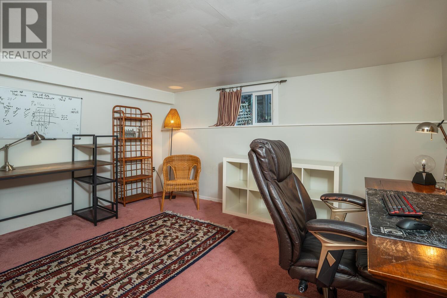 Listing Picture 26 of 36 : 3949 W 32ND AVENUE, Vancouver / 溫哥華 - 魯藝地產 Yvonne Lu Group - MLS Medallion Club Member