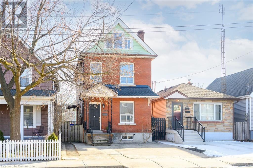 Property at 200 KENSINGTON Avenue N image 1