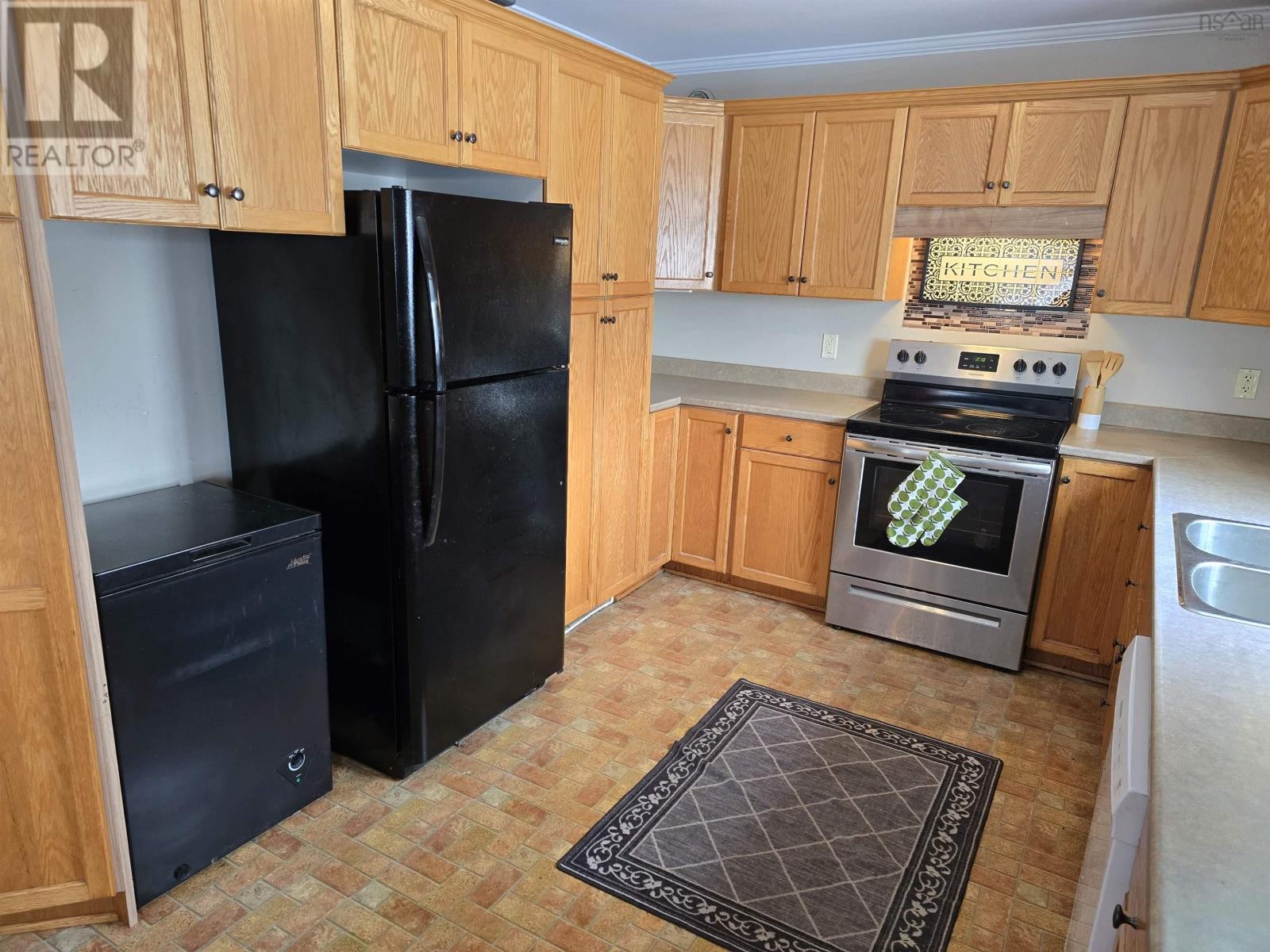 377 Pleasant Street, Yarmouth, Nova Scotia  B5A 4H5 - Photo 15 - 202501880