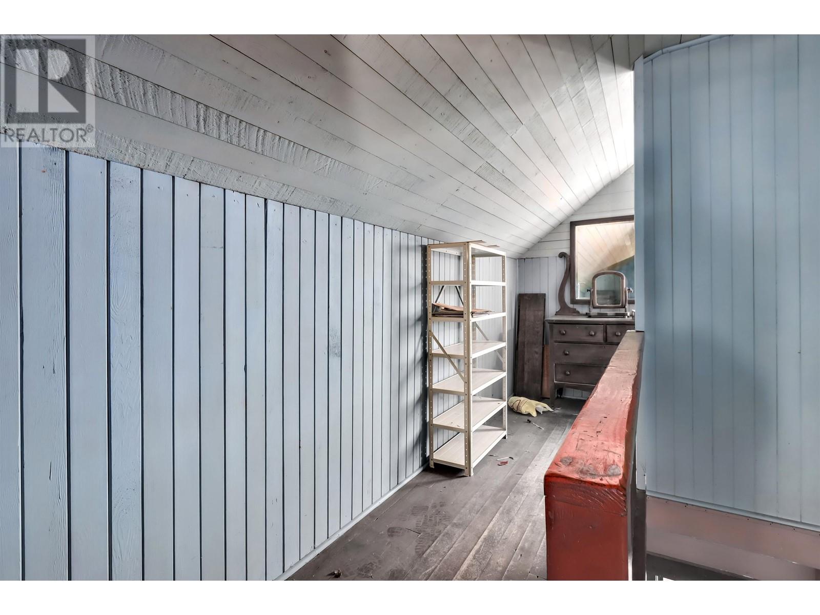 Listing Picture 13 of 20 : 165 E 45TH AVENUE, Vancouver / 溫哥華 - 魯藝地產 Yvonne Lu Group - MLS Medallion Club Member