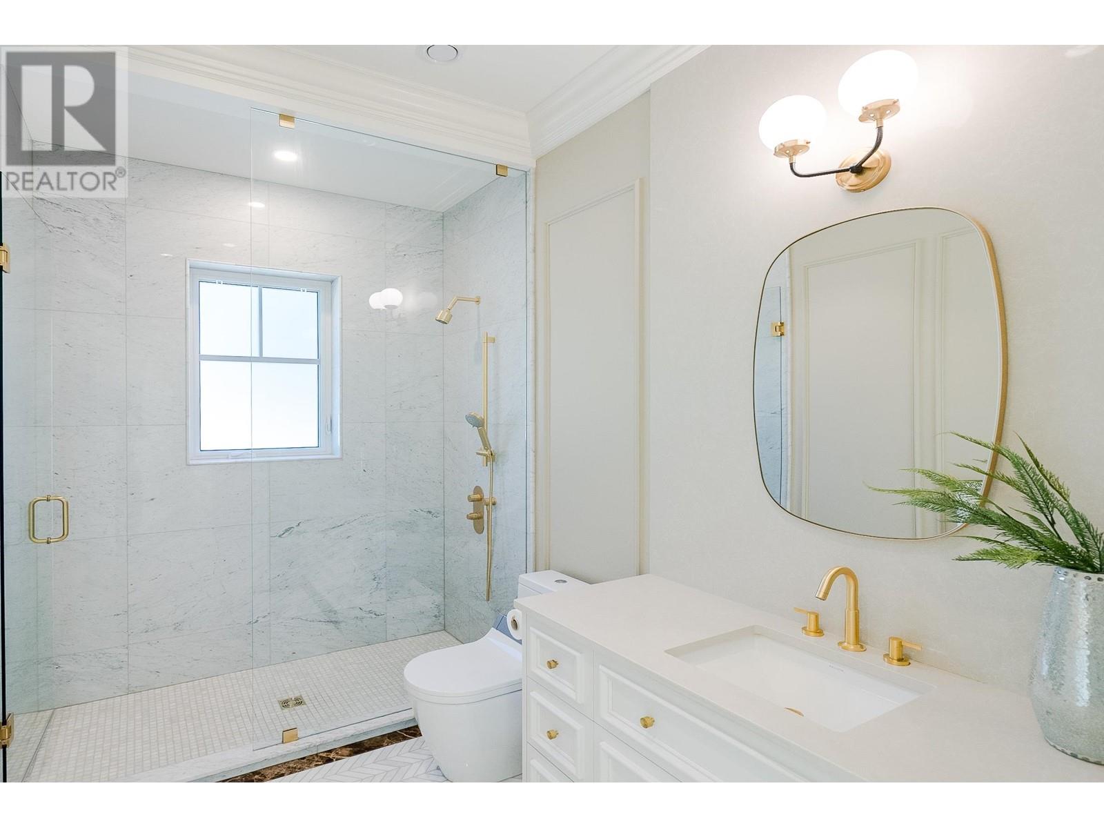 Listing Picture 15 of 33 : 3838 W 50TH AVENUE, Vancouver / 溫哥華 - 魯藝地產 Yvonne Lu Group - MLS Medallion Club Member