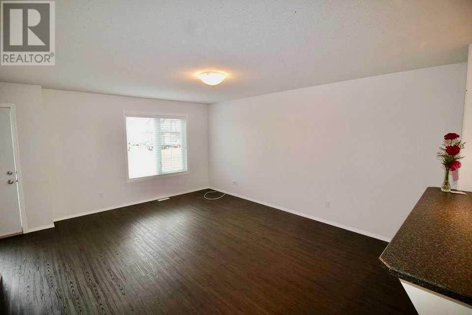 Property at 1117 30 Street image 3