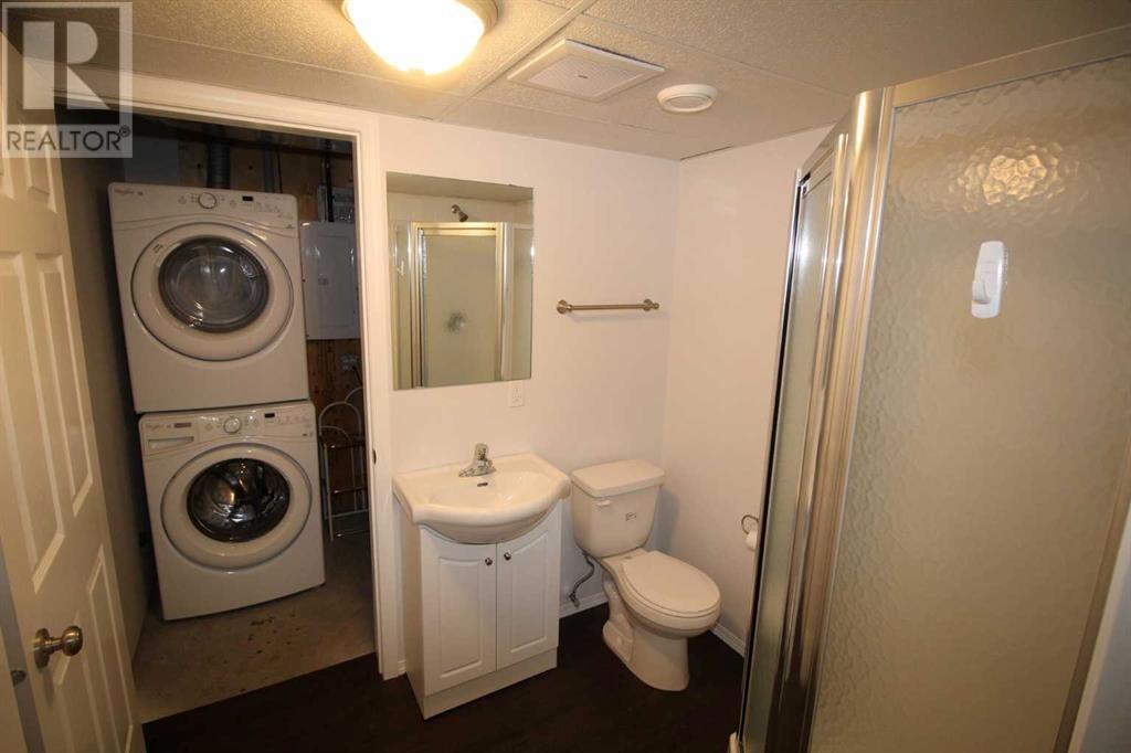 Property at 1117 30 Street image 5