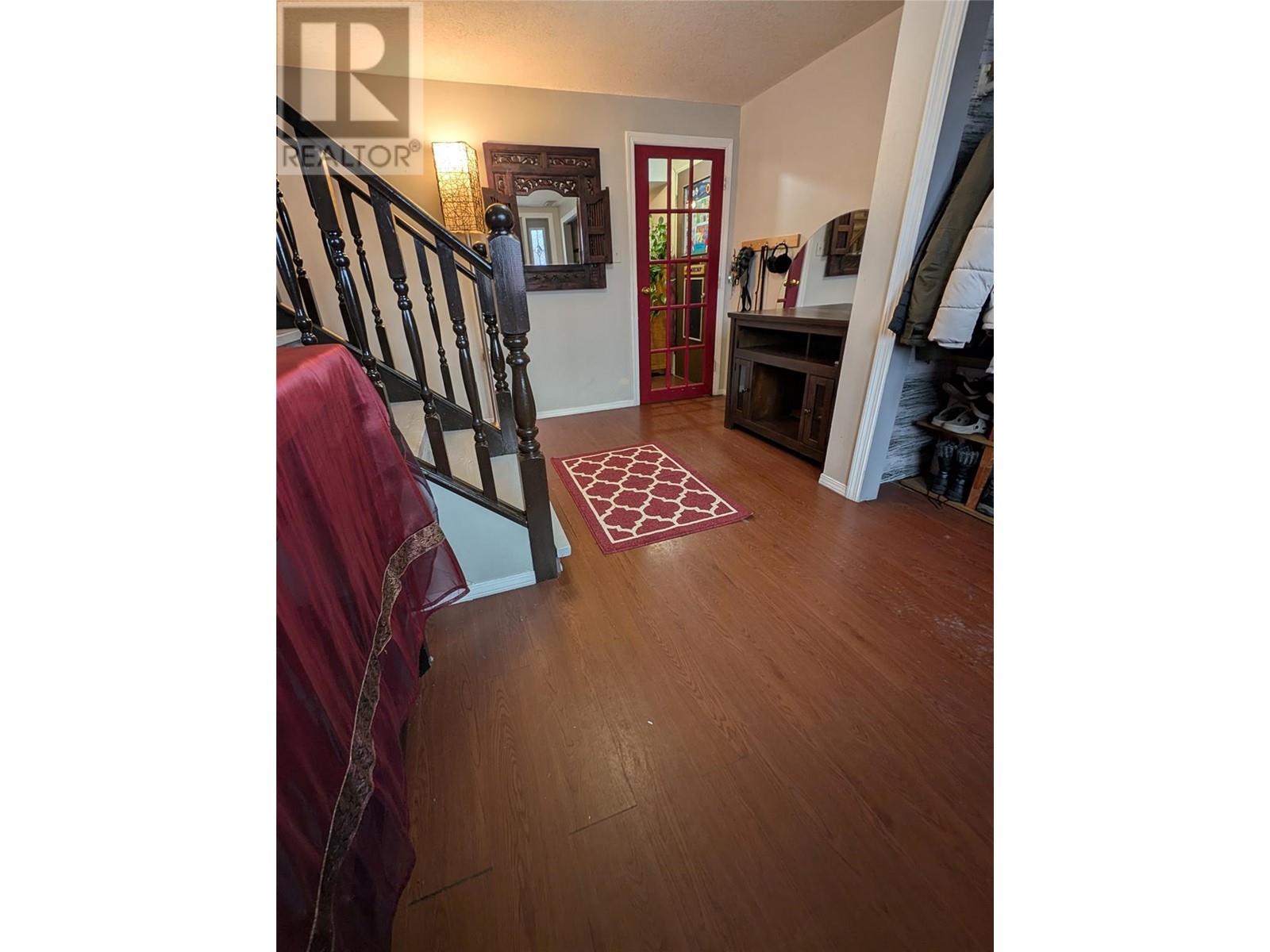 Property at 188 Walden Crescent image 3