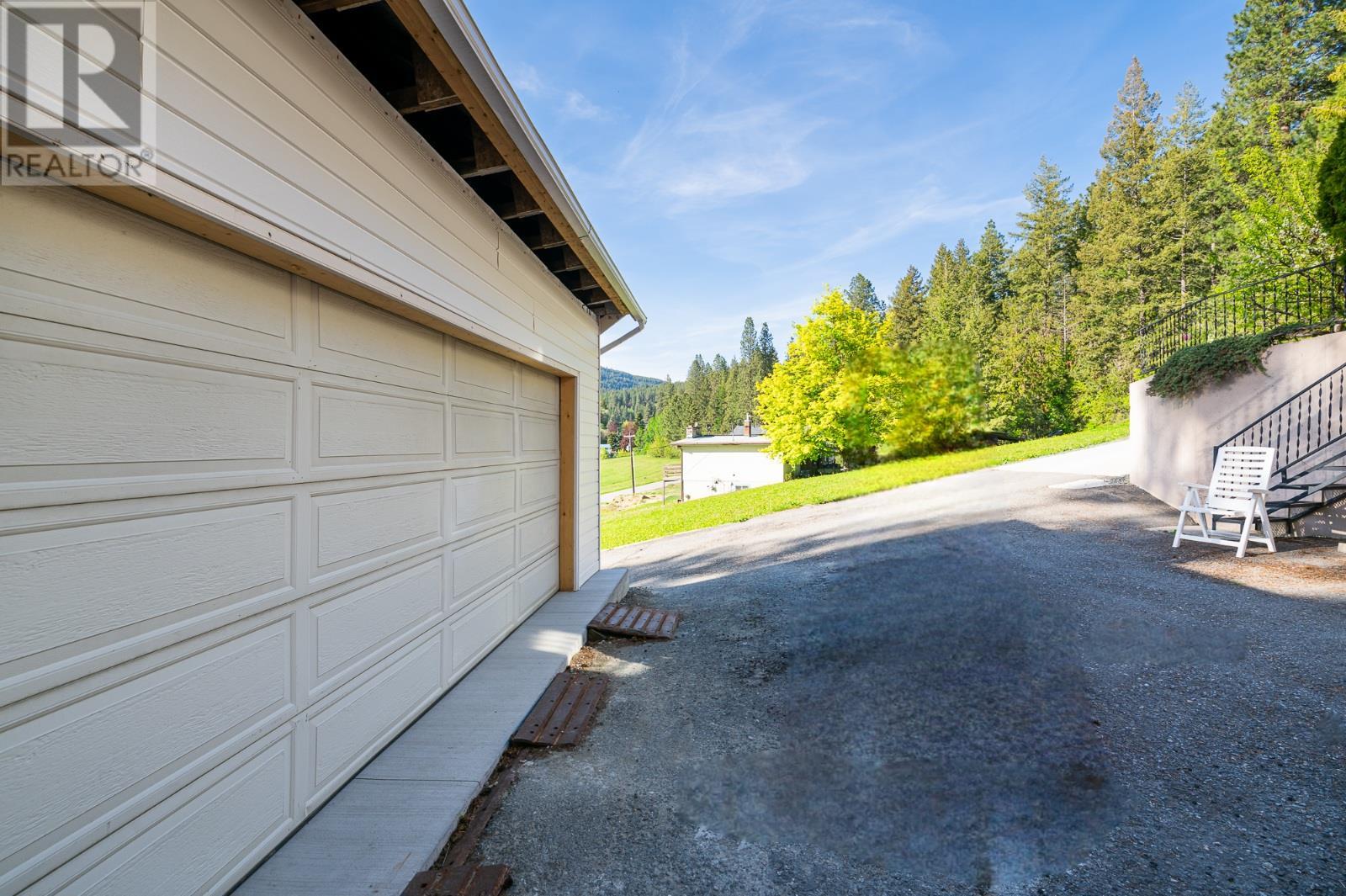208 36 Avenue N, Erickson, British Columbia  V0B 1G1 - Photo 28 - 10333611