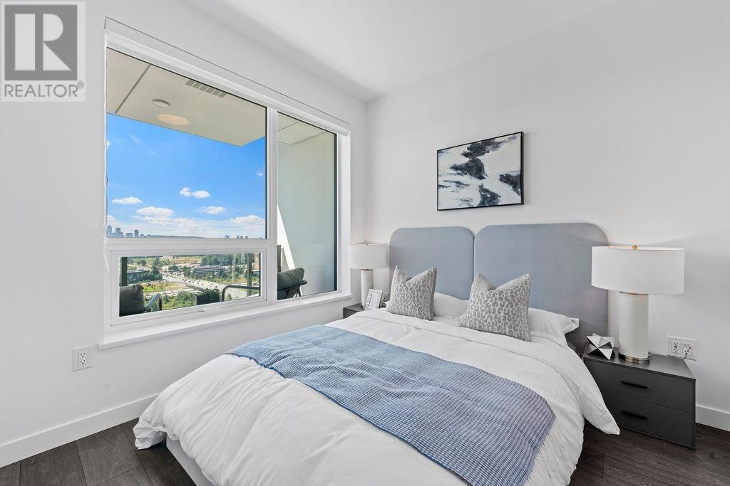 Listing Picture 11 of 33 : 2505 2425 ALPHA AVENUE, Burnaby / 本拿比 - 魯藝地產 Yvonne Lu Group - MLS Medallion Club Member