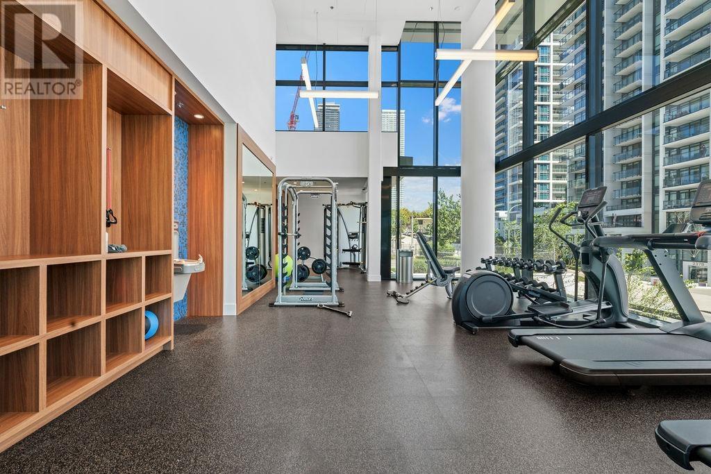 Listing Picture 27 of 33 : 2505 2425 ALPHA AVENUE, Burnaby / 本拿比 - 魯藝地產 Yvonne Lu Group - MLS Medallion Club Member