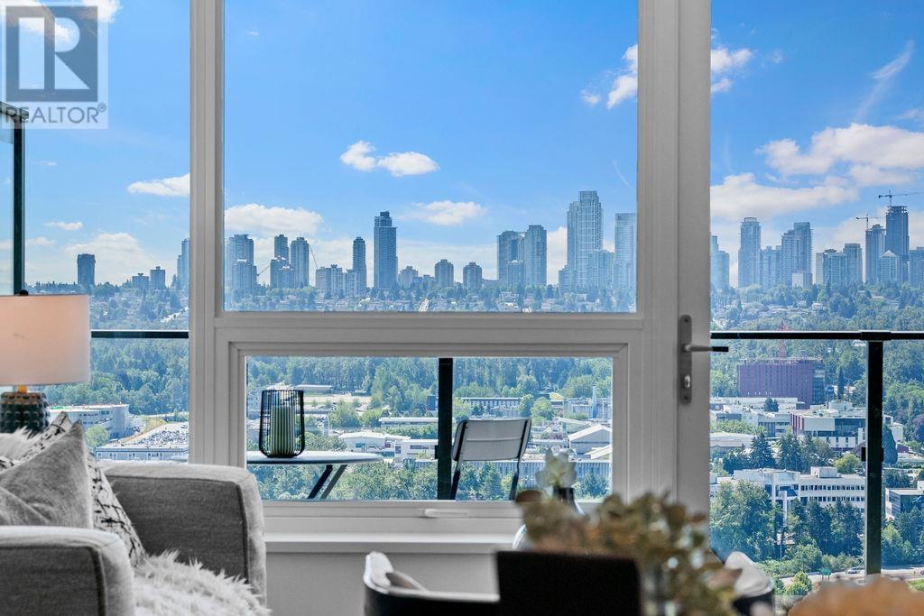Listing Picture 6 of 33 : 2505 2425 ALPHA AVENUE, Burnaby / 本拿比 - 魯藝地產 Yvonne Lu Group - MLS Medallion Club Member