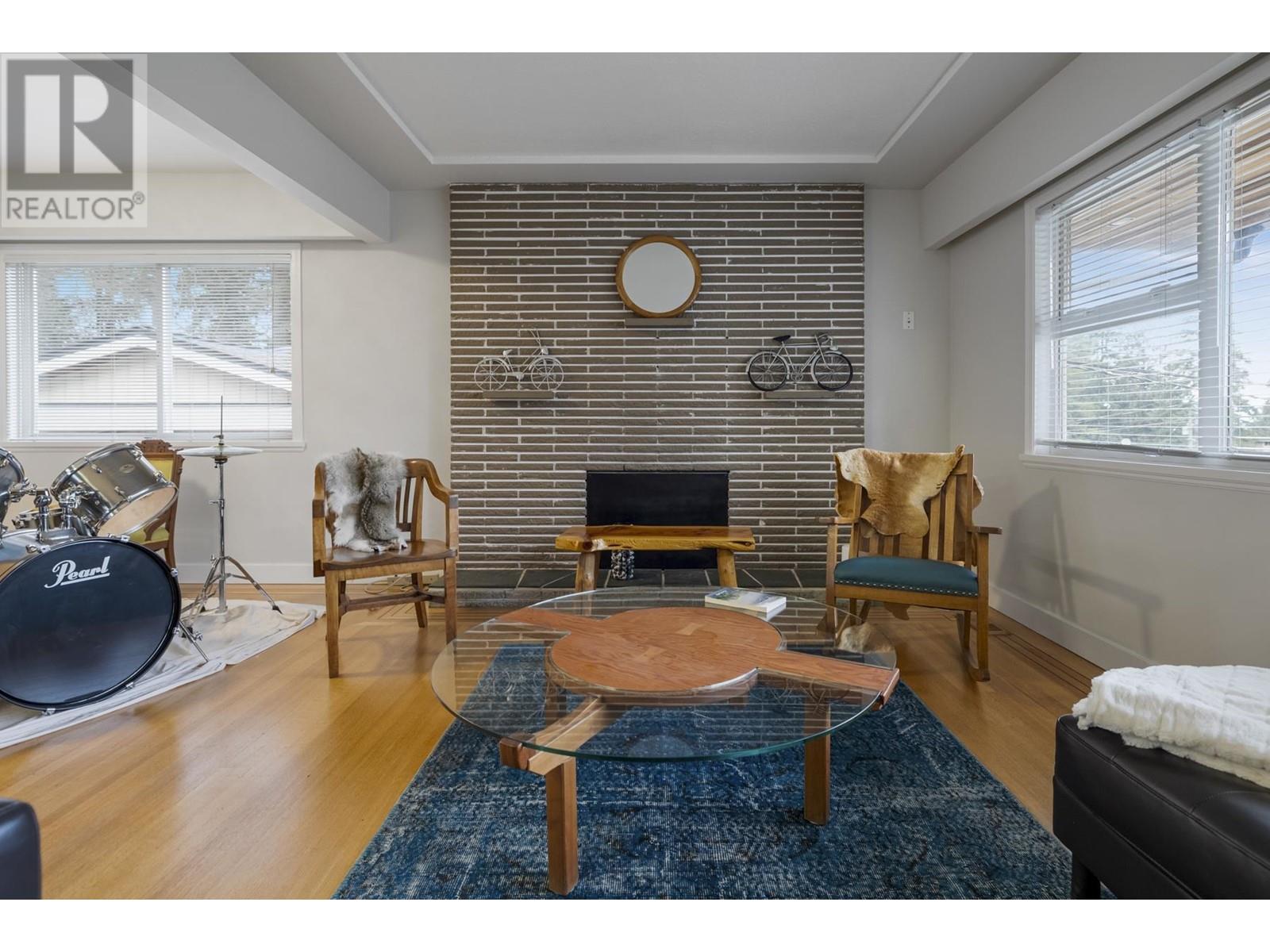 1844 Eastern Drive, Port Coquitlam, British Columbia  V3C 2T6 - Photo 11 - R2961490