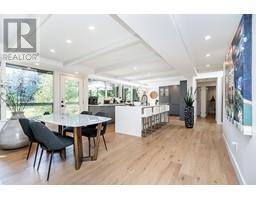 6070 MARINE DRIVE, West Vancouver, British Columbia