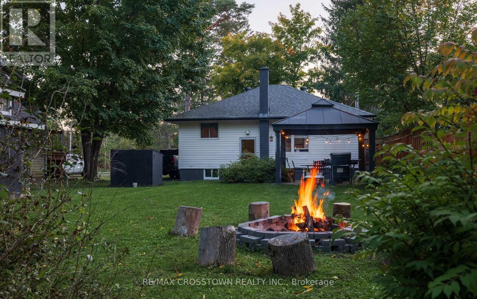47 Lakeshore Road W, Oro-Medonte, Ontario  L0L 2E0 - Photo 26 - S10424630