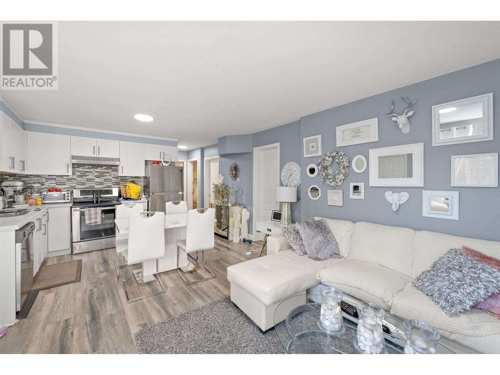 7806 12th Avenue, Burnaby, British Columbia  V3N 2K5 - Photo 27 - R2961249