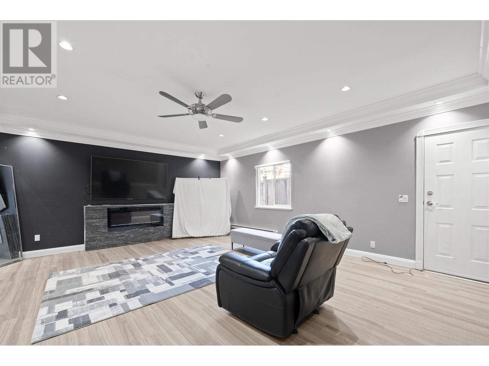 7806 12th Avenue, Burnaby, British Columbia  V3N 2K5 - Photo 22 - R2961249
