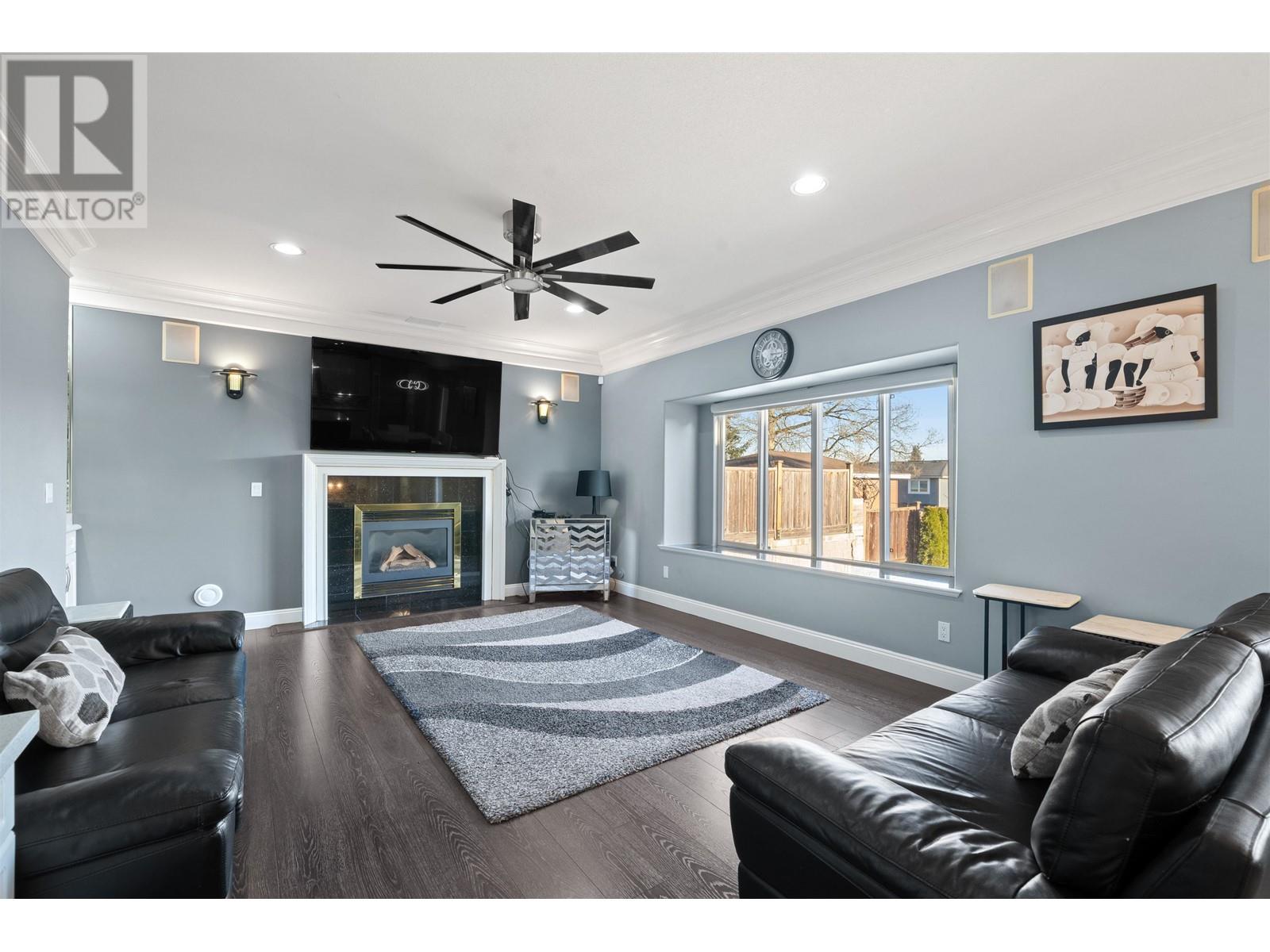 7806 12th Avenue, Burnaby, British Columbia  V3N 2K5 - Photo 5 - R2961249