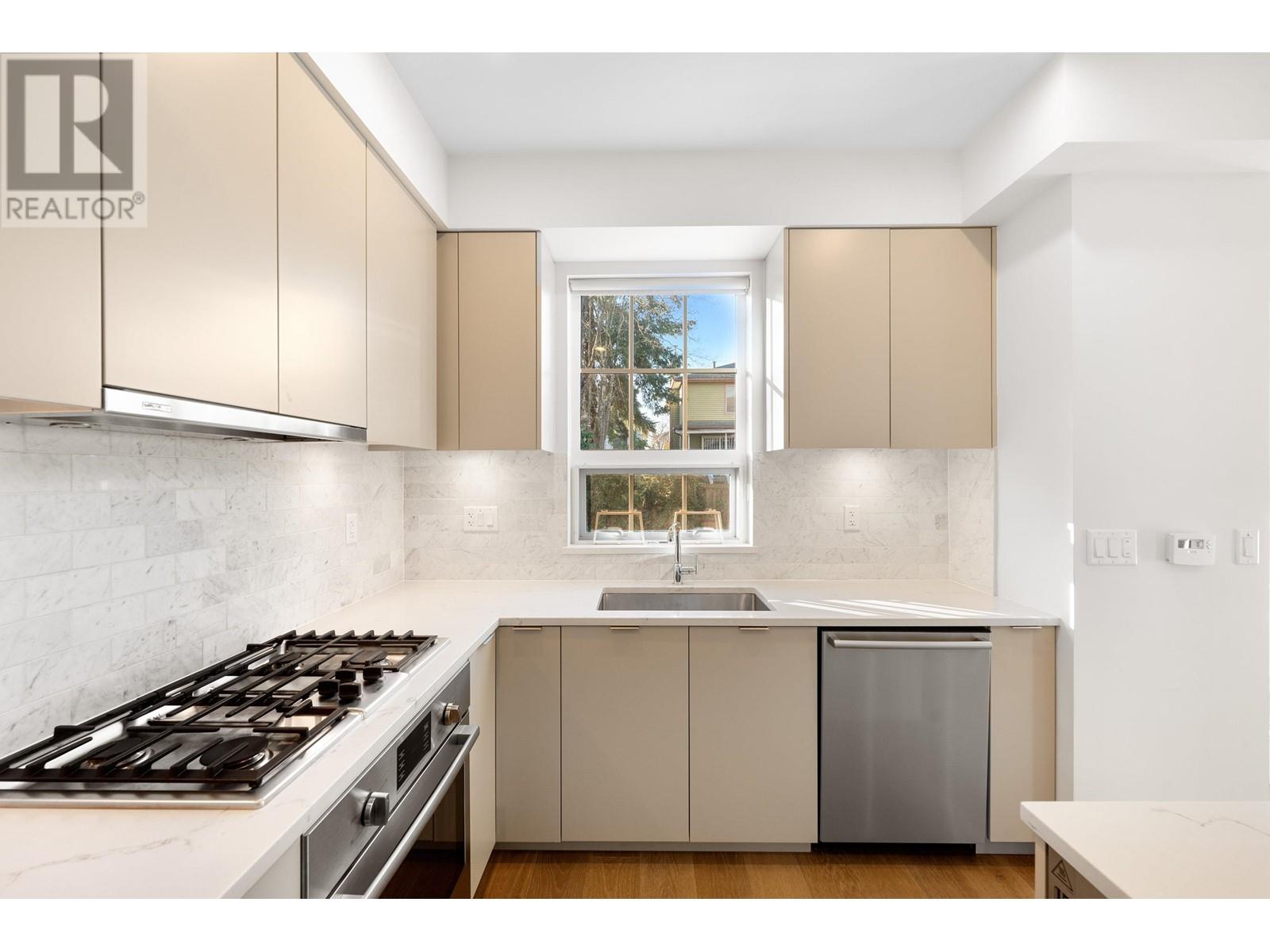 Property at 7909 OAK STREET image 3