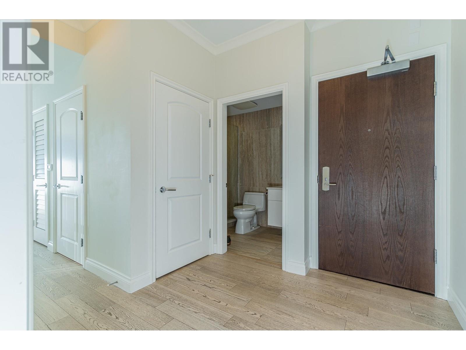 612 175 Victory Ship Way, North Vancouver, British Columbia  V7L 0G1 - Photo 12 - R2961539