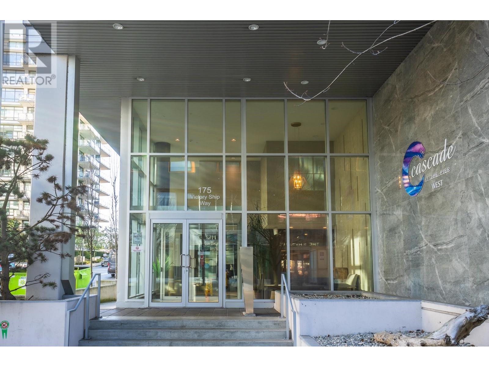 612 175 Victory Ship Way, North Vancouver, British Columbia  V7L 0G1 - Photo 2 - R2961539