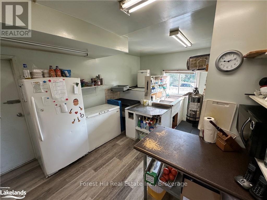 11643 Highway 522, Unorganized District (Port Loring), Ontario  P0H 1Y0 - Photo 13 - X11946116