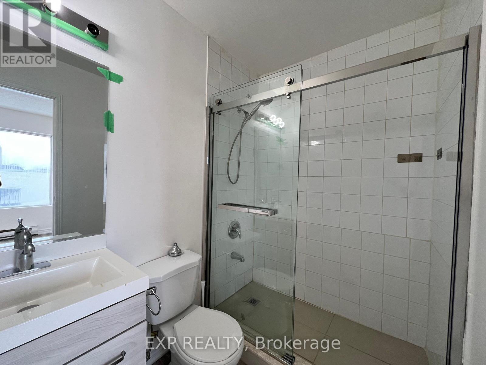 17 - 102 Greensides Avenue, Toronto, Ontario  M6C 1B9 - Photo 5 - C11946113