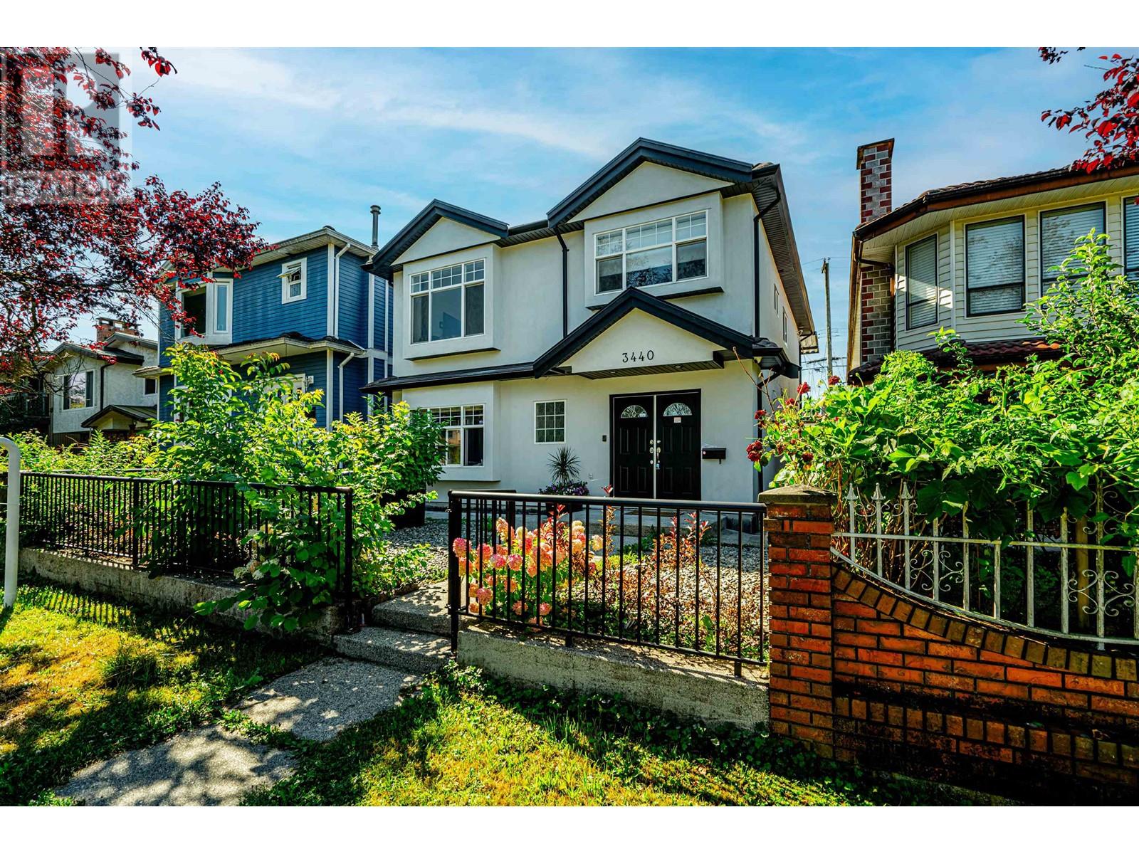 Listing Picture 2 of 28 : 3440 E 25TH AVENUE, Vancouver / 溫哥華 - 魯藝地產 Yvonne Lu Group - MLS Medallion Club Member