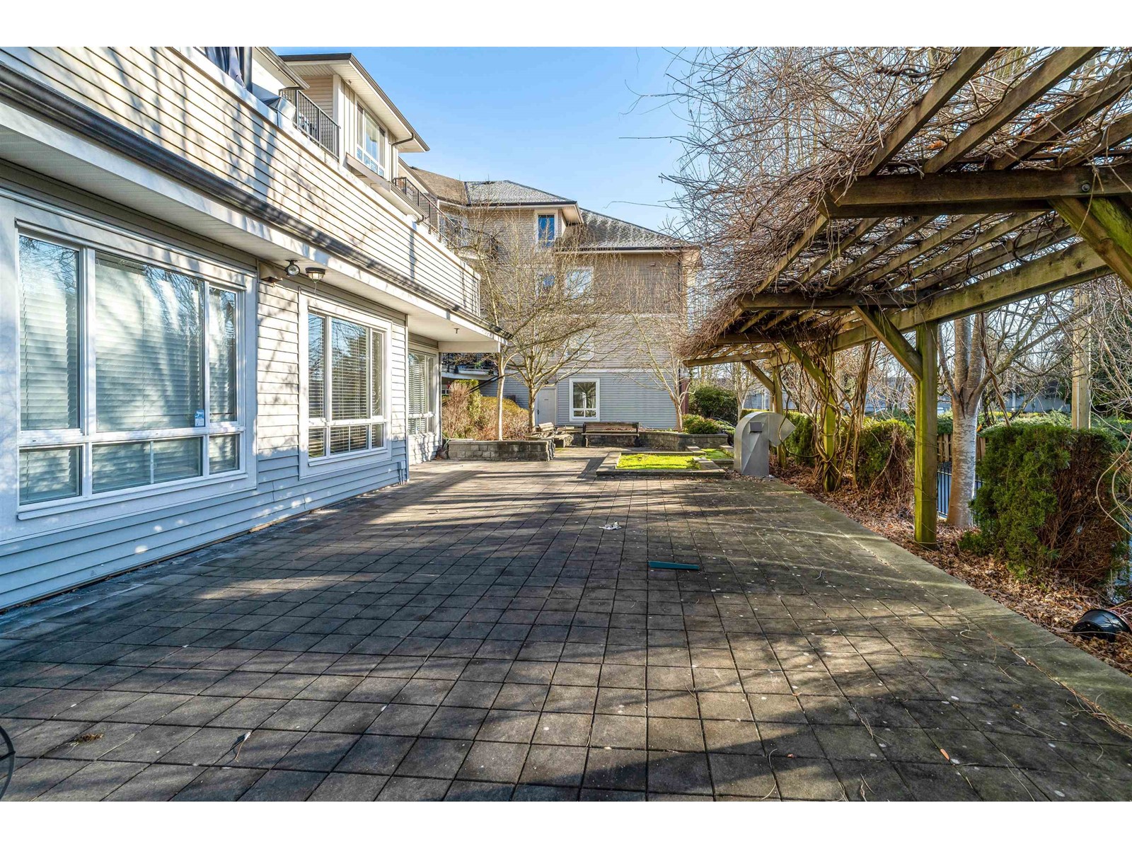 217 14960 102a Avenue, Surrey, British Columbia  V3R 6A3 - Photo 14 - R2961321
