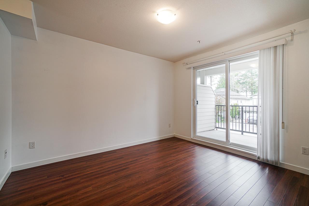 217 14960 102a Avenue, Surrey, British Columbia  V3R 6A3 - Photo 5 - R2961321