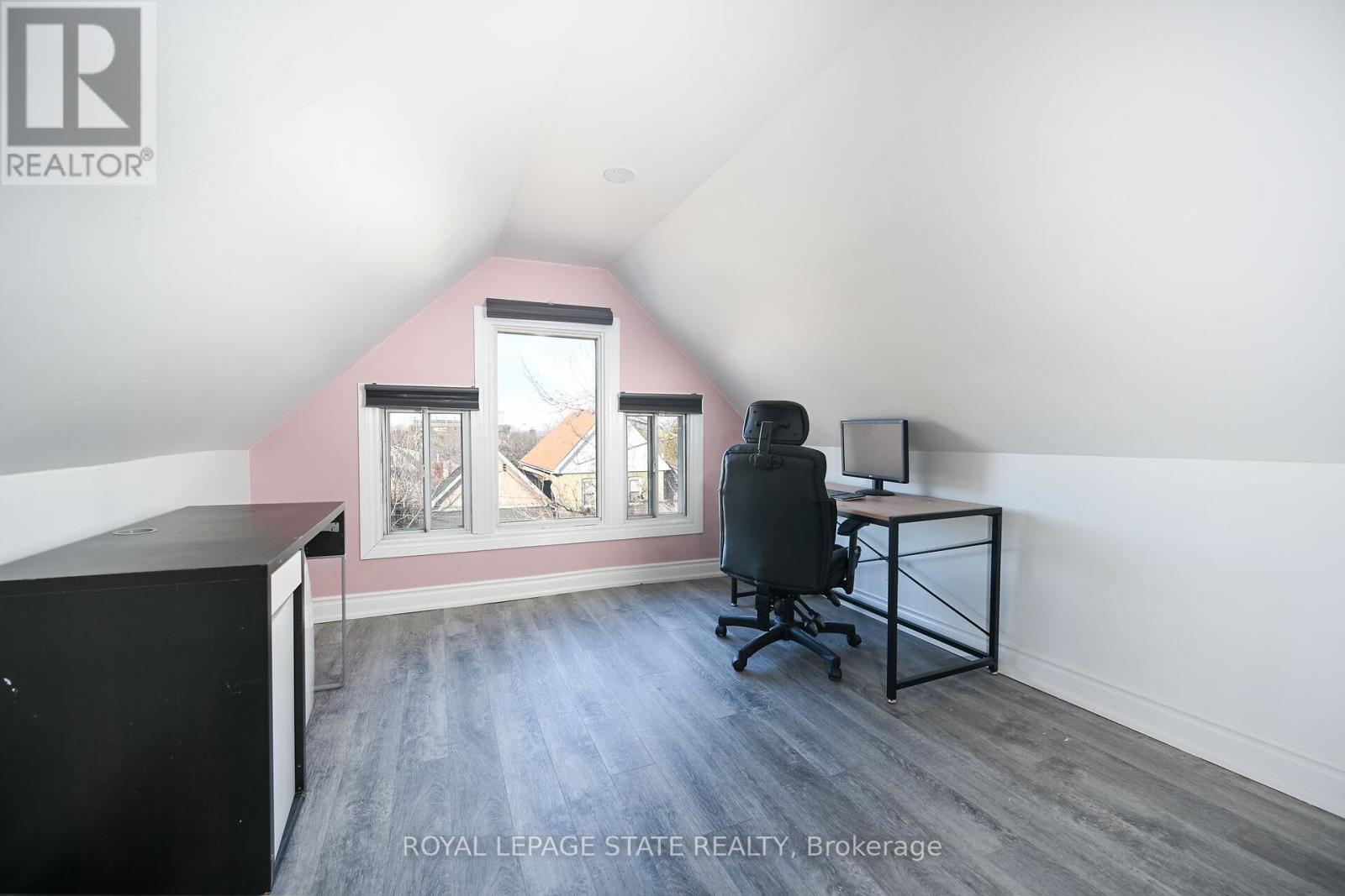 200 Kensington Avenue N, Hamilton, Ontario  L8L 7N7 - Photo 23 - X11946120