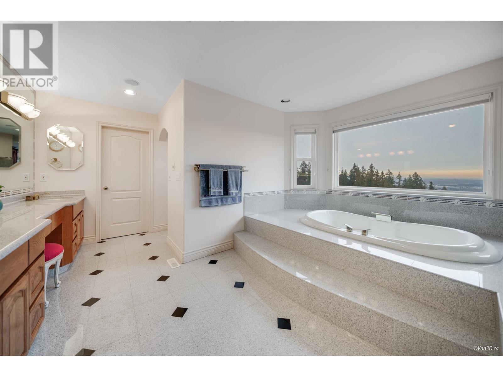 3062 Timber Court, Coquitlam, British Columbia  V3E 2Y8 - Photo 27 - R2961412