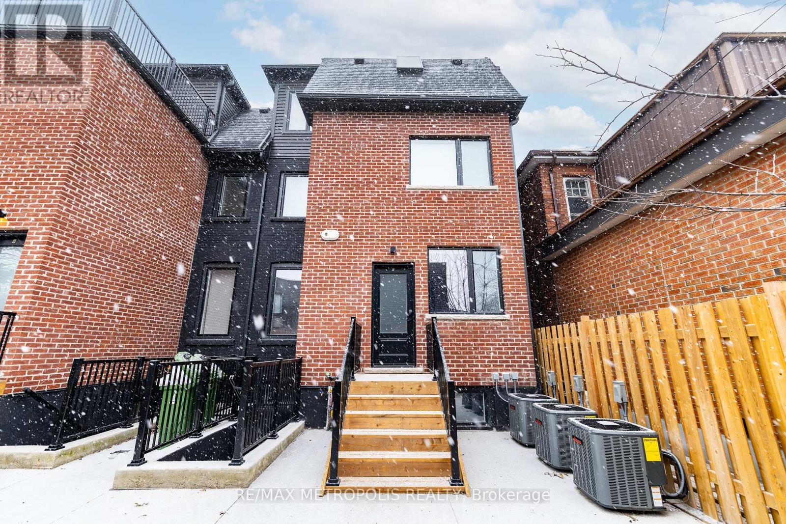 Lower - 447 Lansdowne Avenue, Toronto (Dufferin Grove), Ontario  M6H 3Y2 - Photo 19 - C11946191