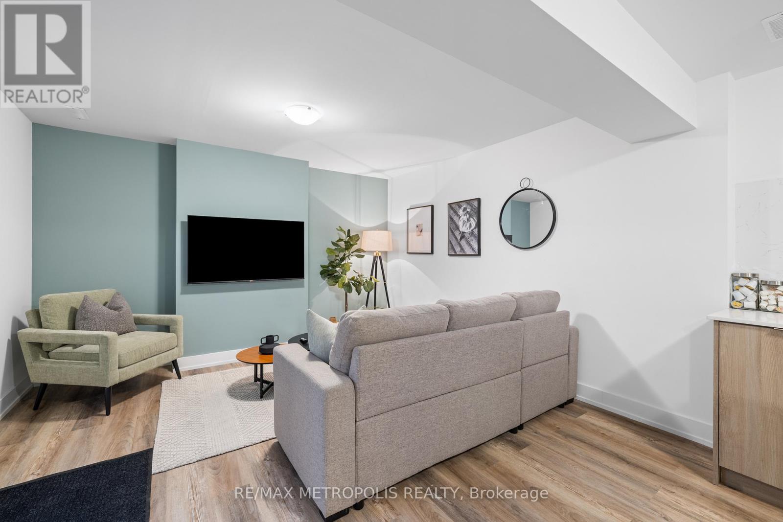 Lower - 447 Lansdowne Avenue, Toronto (Dufferin Grove), Ontario  M6H 3Y2 - Photo 3 - C11946191