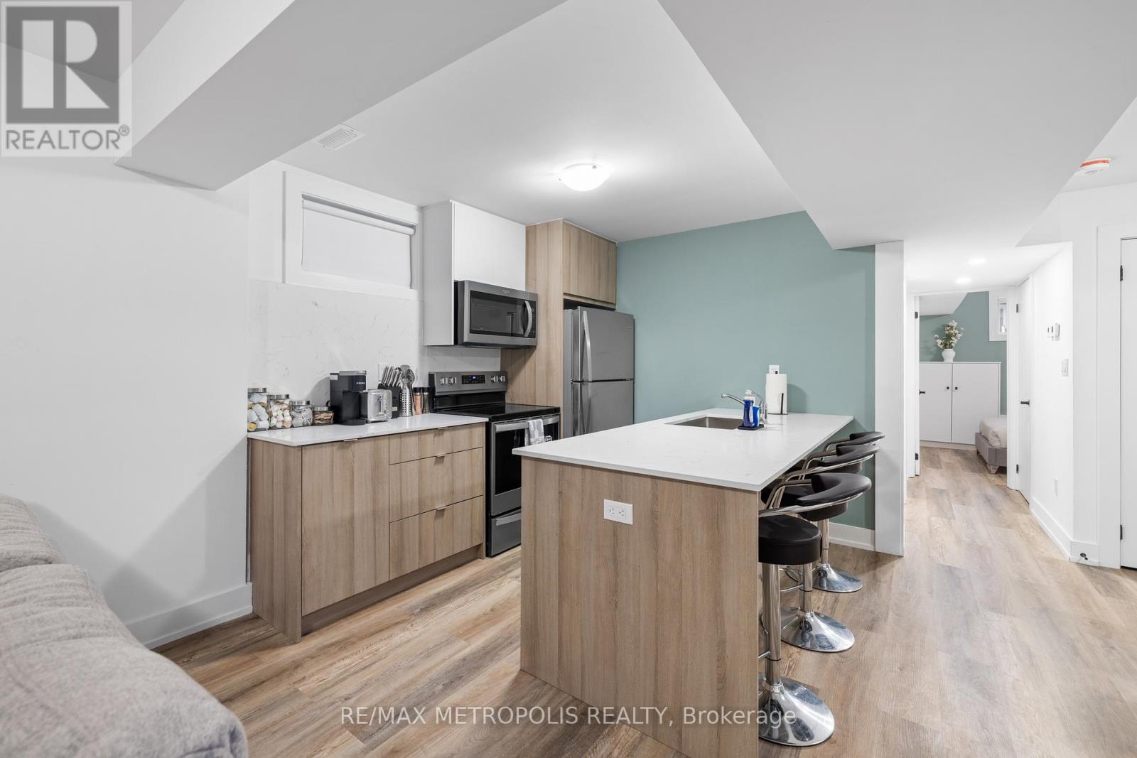 Lower - 447 Lansdowne Avenue, Toronto (Dufferin Grove), Ontario  M6H 3Y2 - Photo 7 - C11946191