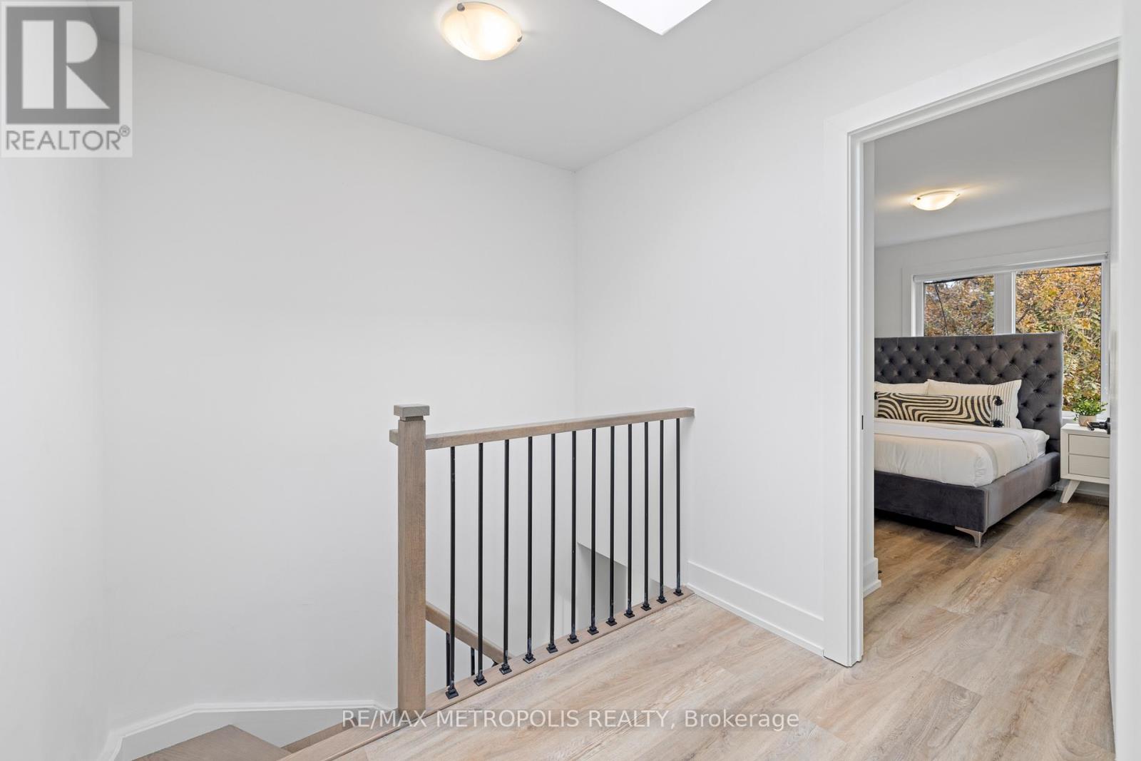 Laneway - 447 Lansdowne Avenue, Toronto (Dufferin Grove), Ontario  M6H 3Y2 - Photo 16 - C11946214