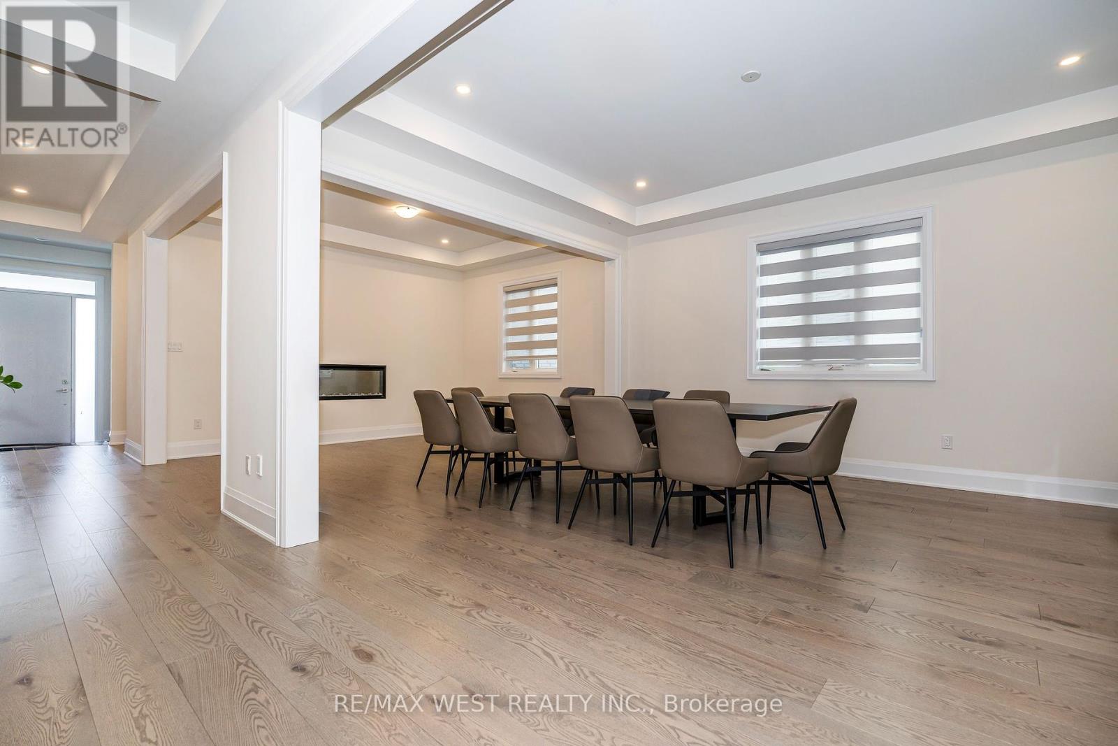 Property at 139 BALLANTYNE BOULEVARD image 3