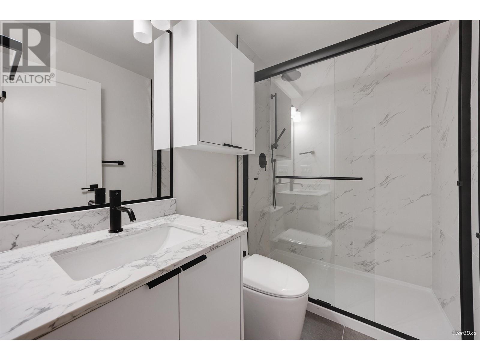 Listing Picture 29 of 32 : 4230 NAPIER STREET, Burnaby / 本拿比 - 魯藝地產 Yvonne Lu Group - MLS Medallion Club Member