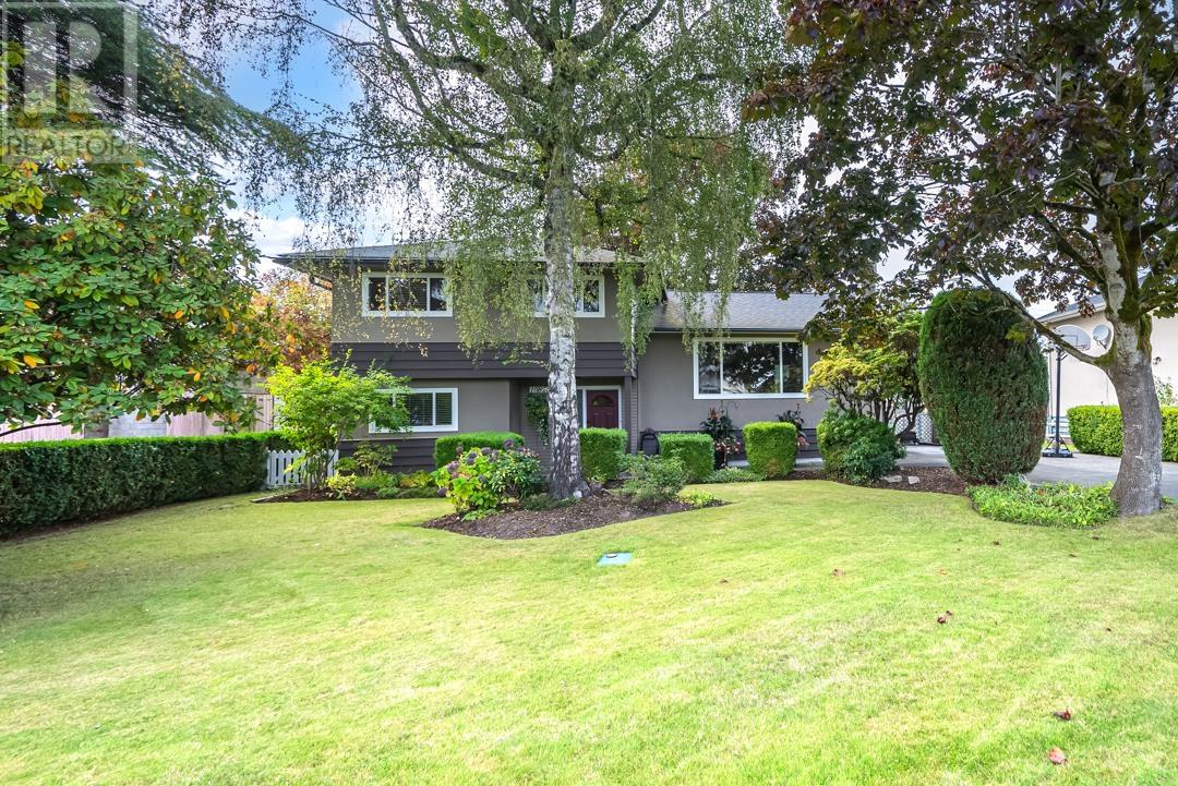 10820 SWINTON CRESCENT