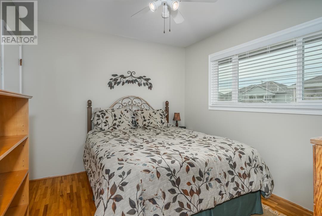 10820 SWINTON CRESCENT