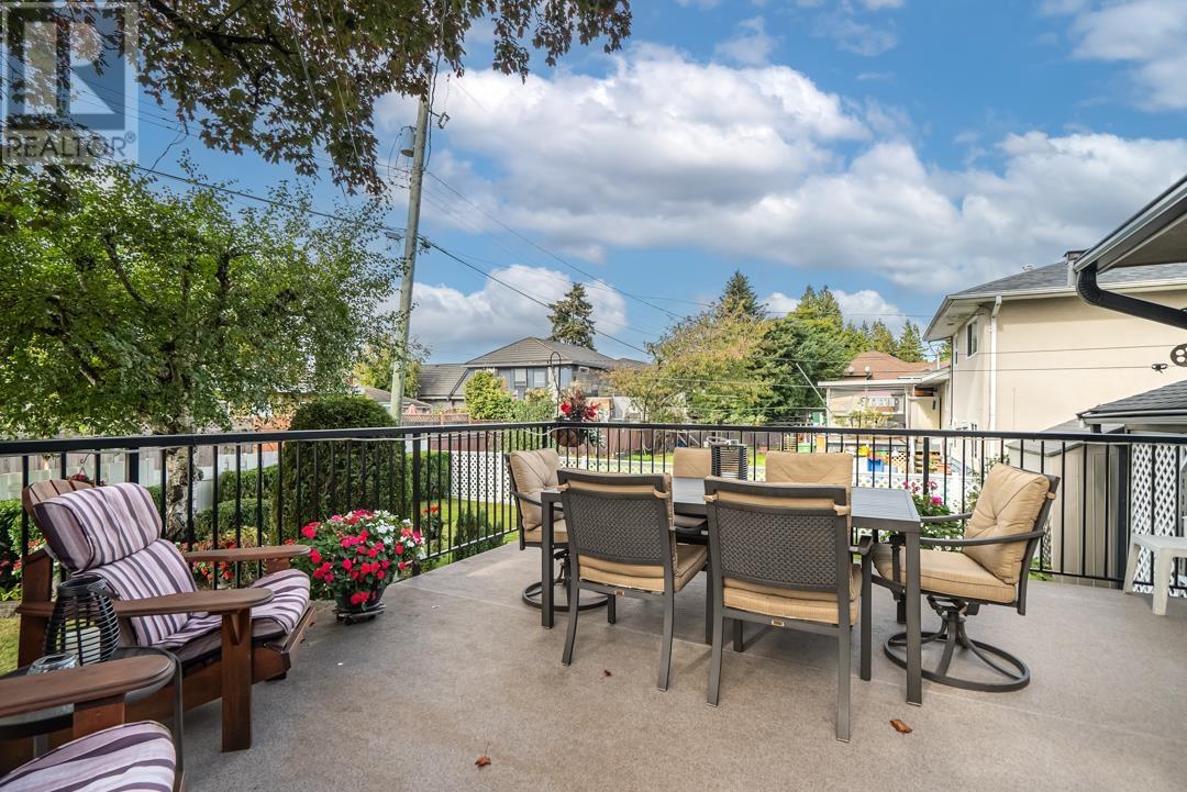 10820 SWINTON CRESCENT