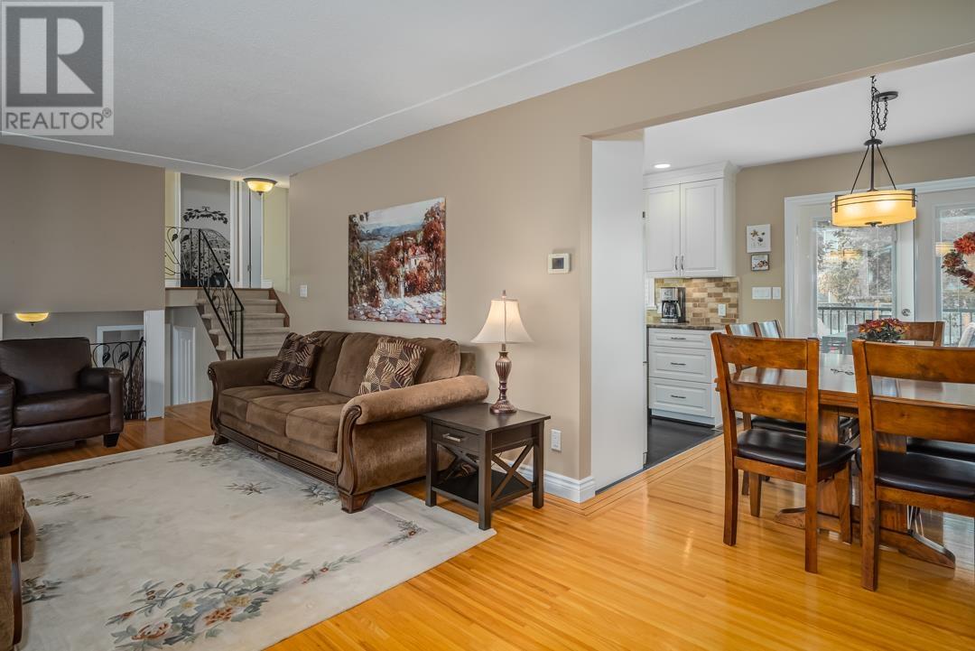 10820 SWINTON CRESCENT