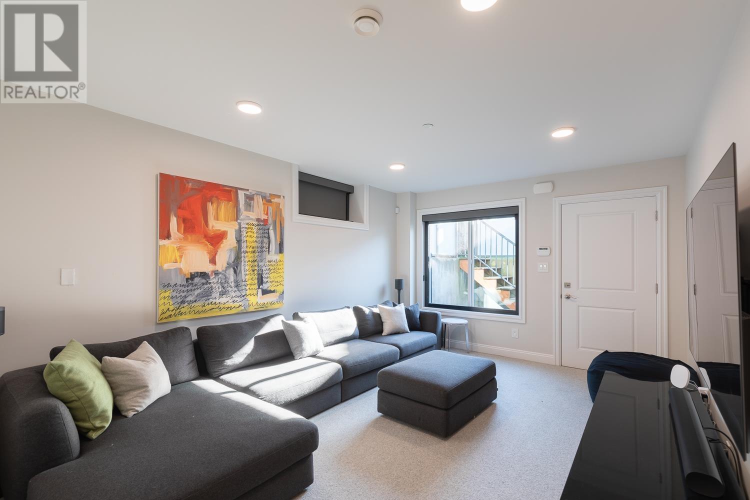 Listing Picture 23 of 34 : 852 W 18TH AVENUE, Vancouver / 溫哥華 - 魯藝地產 Yvonne Lu Group - MLS Medallion Club Member