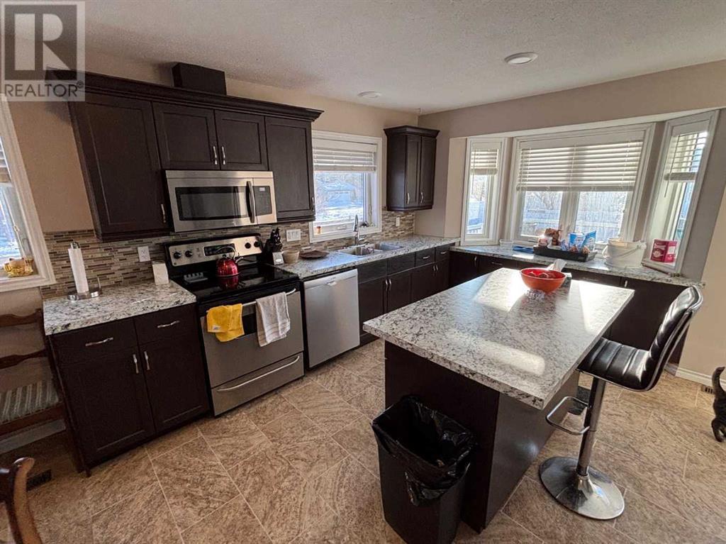 Property at 9129 128 Avenue image 3