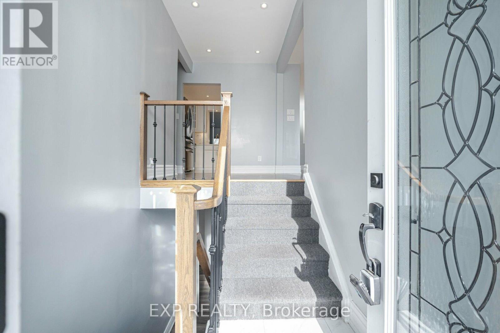 108 Lynedock Crescent, Toronto, Ontario  M3A 2B1 - Photo 6 - C11946237