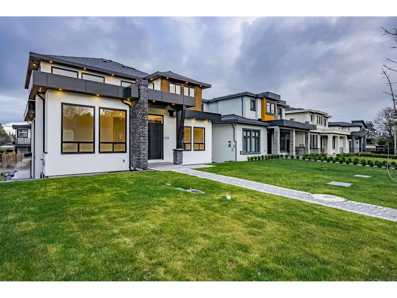 Property at 1272 160 STREET image 1