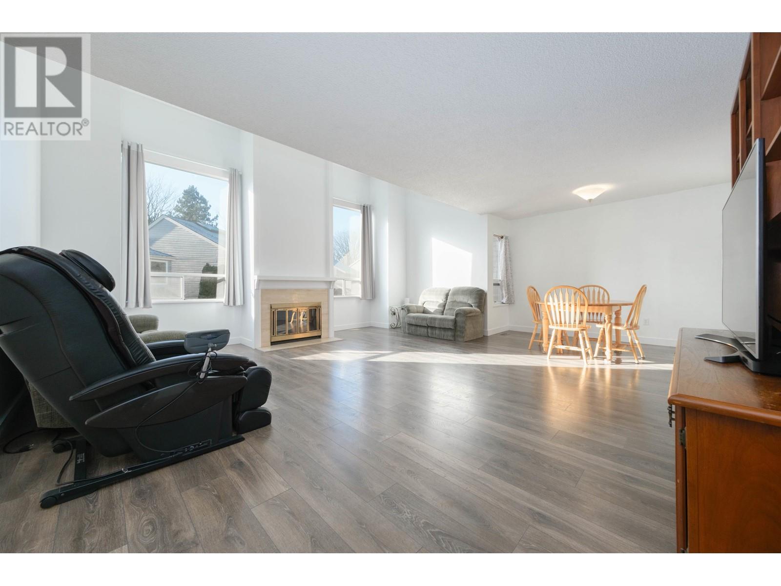 3657 Handel Avenue, Vancouver, British Columbia  V5S 4G7 - Photo 3 - R2961545