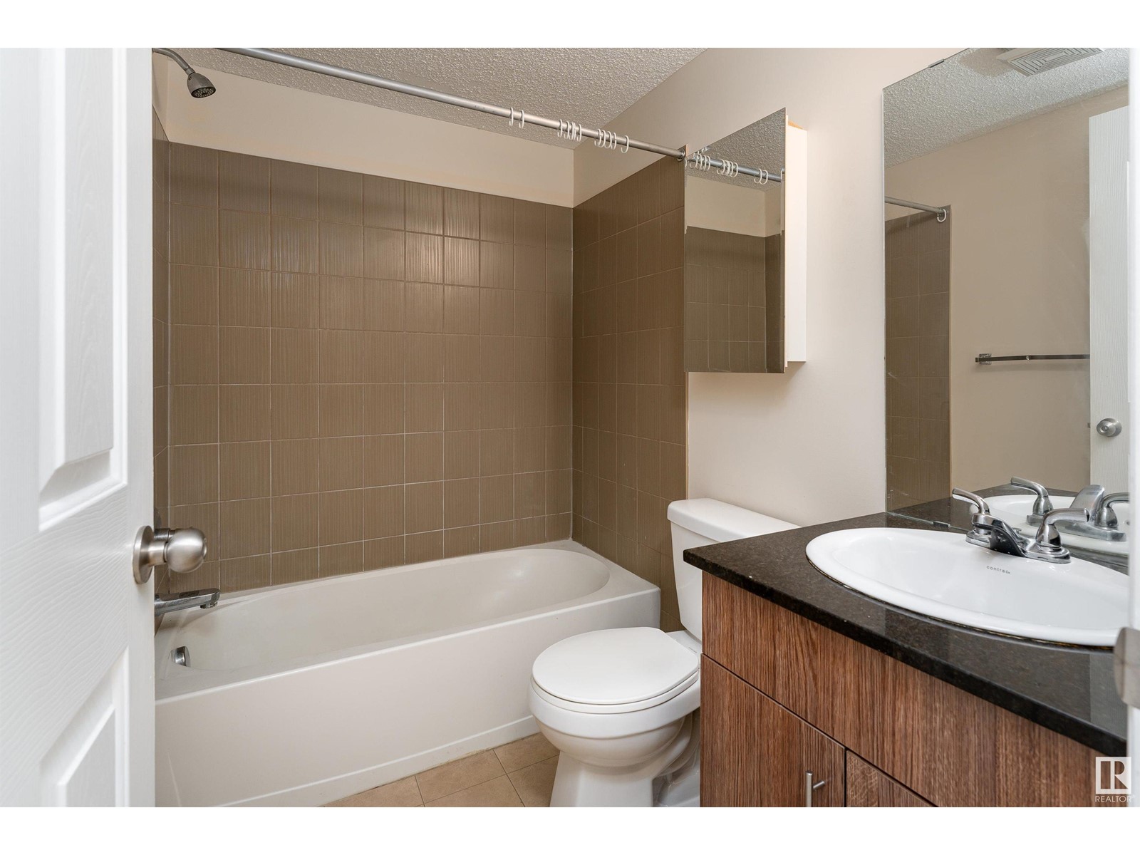 #206 11803 22 Av Sw, Edmonton, Alberta  T6W 2R9 - Photo 2 - E4419605