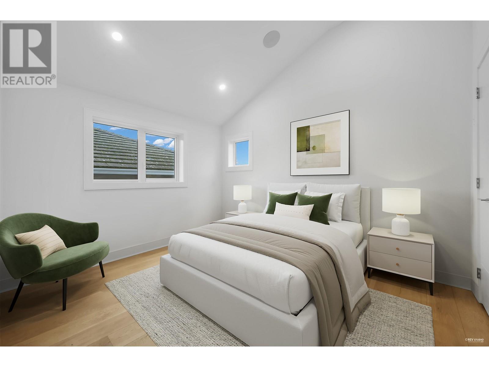 Listing Picture 10 of 12 : 2881 E GEORGIA STREET, Vancouver / 溫哥華 - 魯藝地產 Yvonne Lu Group - MLS Medallion Club Member