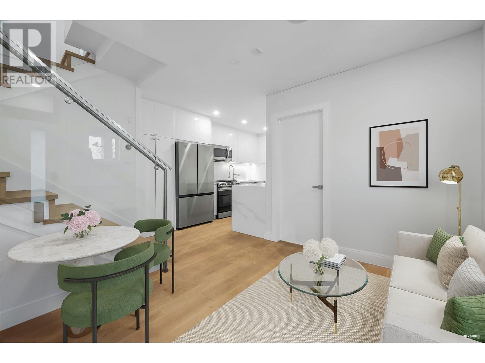 Listing Picture 9 of 12 : 2881 E GEORGIA STREET, Vancouver / 溫哥華 - 魯藝地產 Yvonne Lu Group - MLS Medallion Club Member