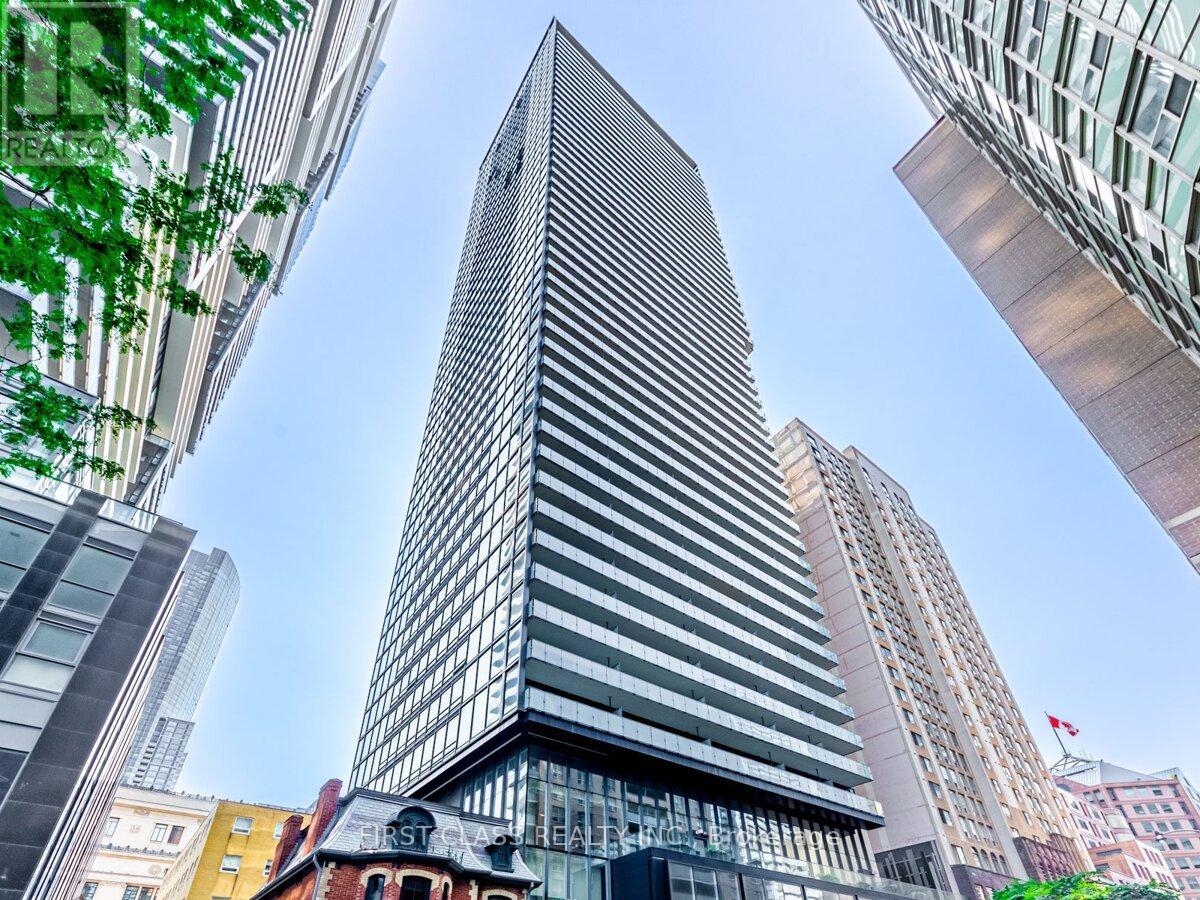 2904 - 15 GRENVILLE STREET, Toronto, Ontario