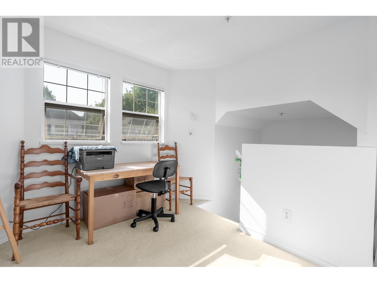 Listing Picture 15 of 21 : 7 8711 JONES ROAD, Richmond / 烈治文 - 魯藝地產 Yvonne Lu Group - MLS Medallion Club Member