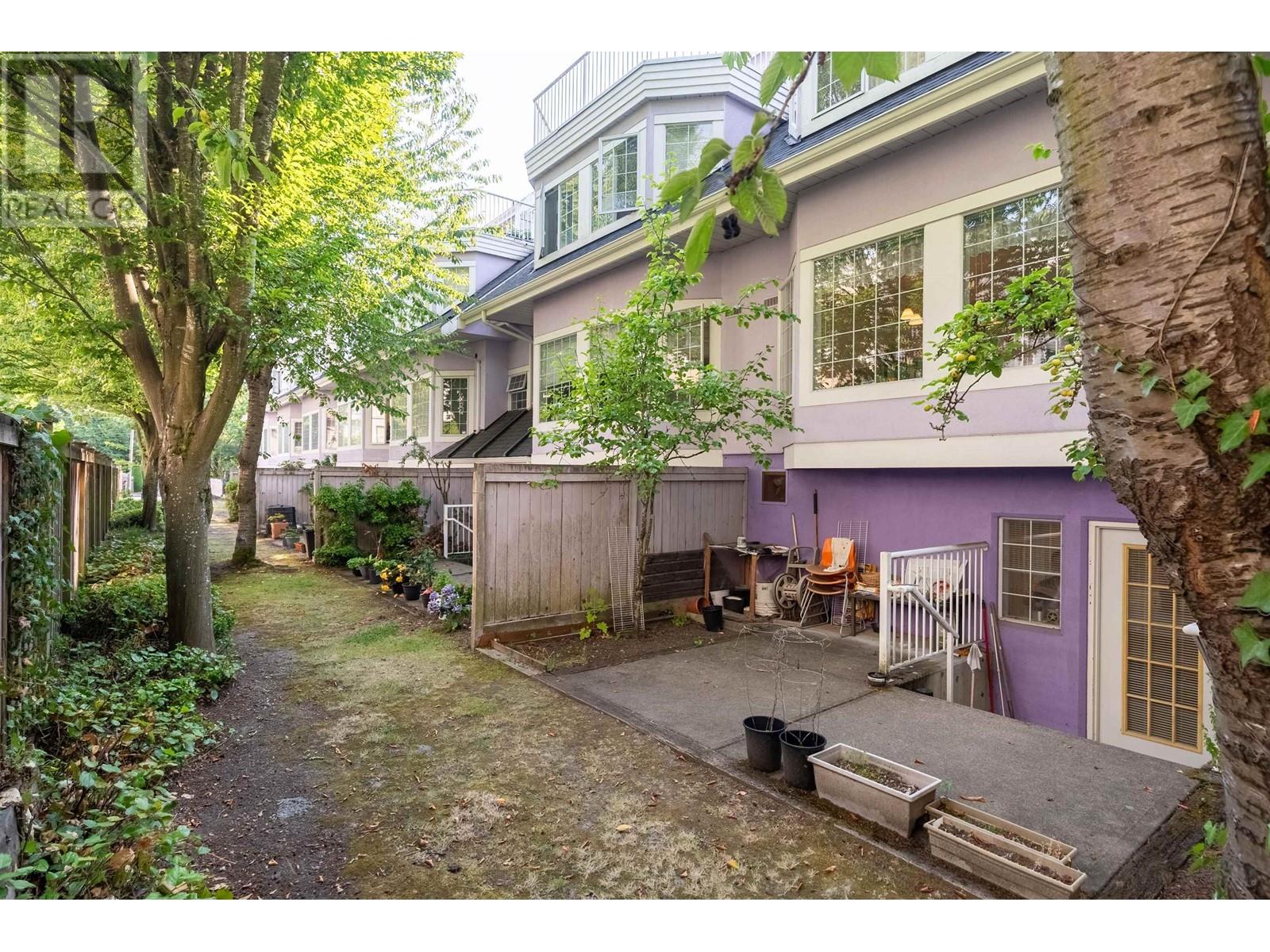 Listing Picture 19 of 21 : 7 8711 JONES ROAD, Richmond / 烈治文 - 魯藝地產 Yvonne Lu Group - MLS Medallion Club Member